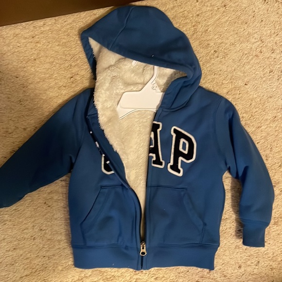Little boy blue GAP Jacket with Sherpa lining! - Picture 3 of 3